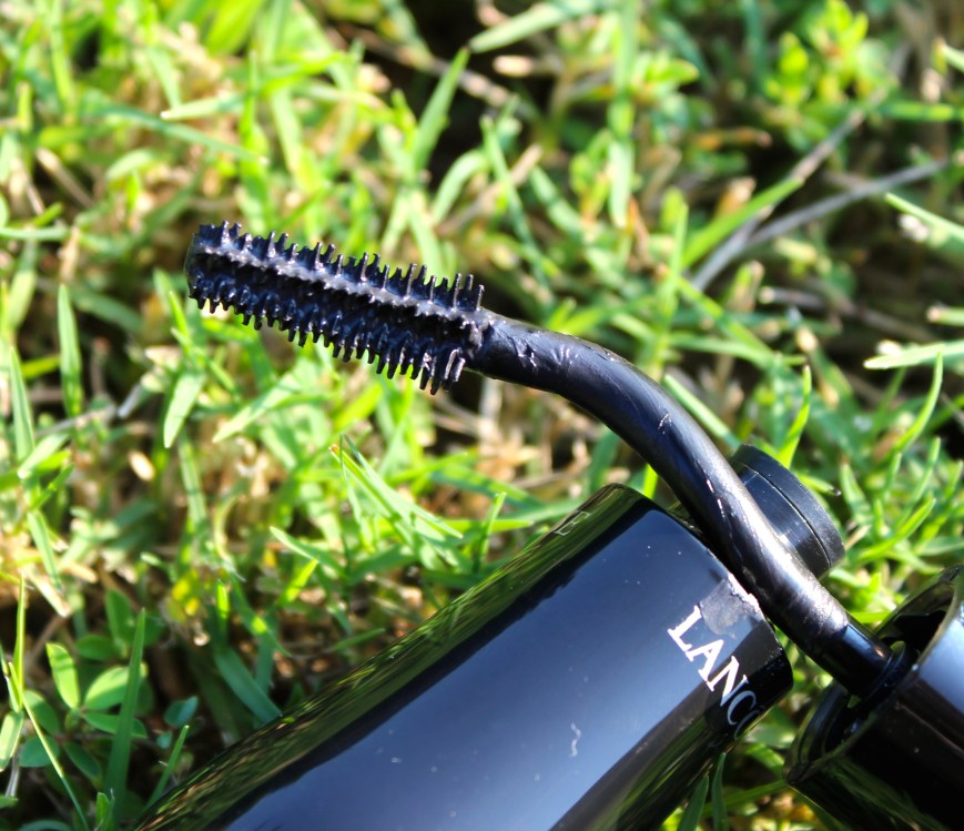 Lancome grandiose mascara bristles